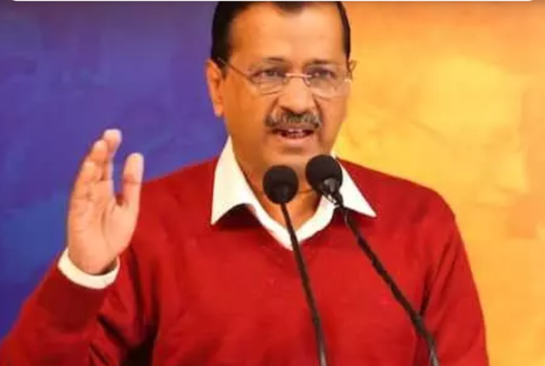 हनुमान जी ने आशीर्वाद दिया है पृथ्वी पर केजरीवाल ही 24 घंटे फ्री बिजली दे सकता है: केजरीवाल