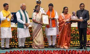 स्वच्छता में फिर बजा इंदौर का डंका: आठवीं बार देश का सबसे स्वच्छ शहर घोषित