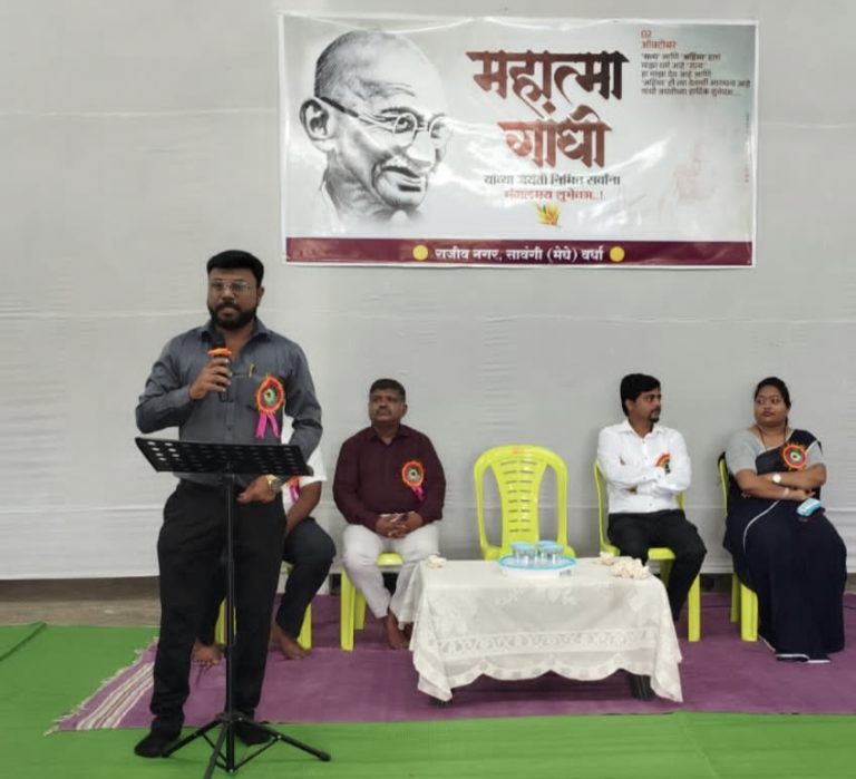 सत्य, अहिंसा और सामाजिक भाईचारे के साथ जीने का संकल्प लेकर महात्मा गांधी को सच्ची श्रद्धांजलि अर्पित करें – वरुण पांडे